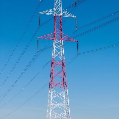 Galvanizado enrejado de ángulo de circuito múltiple de línea de energía metálica torres de suspensión de doble circuito de red de energía torre