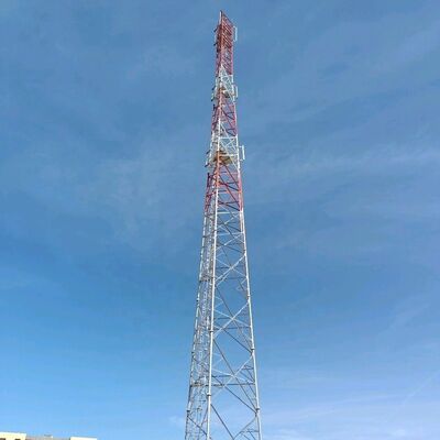 16 26 36M Señal integrada 3 patas de acero galvanizado tubular al aire libre 5G 4G Radio satelital Wifi Torre de telecomunicaciones