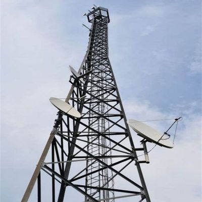 Torre de telecomunicaciones móviles angular de acero de 72 m 4 piernas ASTM A36 A572 Gr50