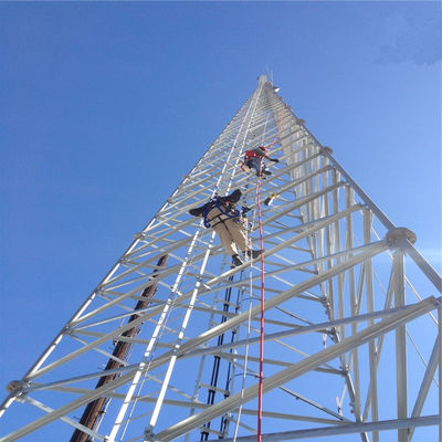 Antenna de telecomunicaciones Torre de mástil 3 / 4 piernas Tubular Torre de antena autoportante
