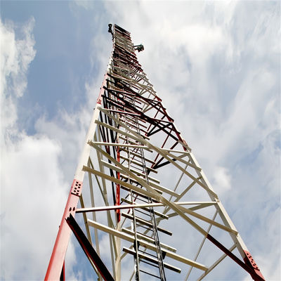 Torre de acero angular galvanizado autoportante de 3 patas