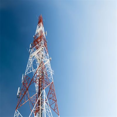 30m 40m 45m 50m 60m 80m Microondas con red de auto-apoyo Torre de 3 patas Ángulo de acero Antenna Torre de telecomunicaciones