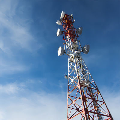 120m Antenna de acero galvanizado sumergido en caliente Fabricante Red de radio celular Torre de acero angular de 4 patas