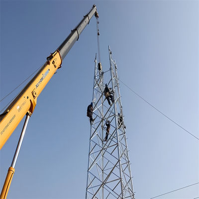 4G Televisión inalámbrica al aire libre Telefono celular Comunicación por satélite Radio de microondas Antenna Torre enrejada 4 piernas Torre angular
