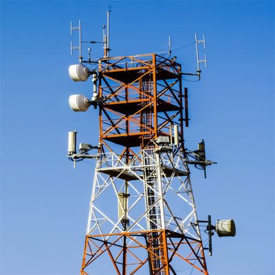 Plataformas de trabajo Energía solar Base de comunicaciones de telefonía móvil antena torre de cuatro patas torre de malla de acero