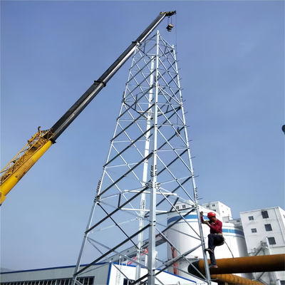 Venta de una torre de celdas de acero de red autónoma de microondas, radio Wifi, telecomunicaciones de 4 patas y mástil de red.