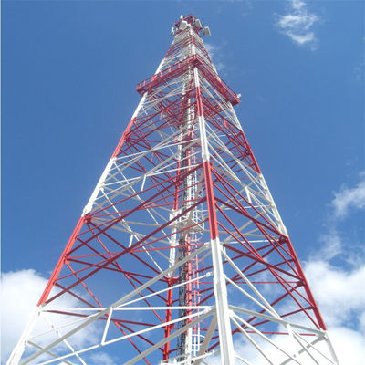 Torre de acero de celda Telecomunicación teléfono celular por satélite Sitio celular de teléfono celular de 4 patas Torre celular