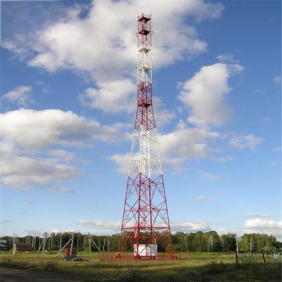 50m de acero Energía solar Televisión por satélite Torre de red de microondas Mast 50km señal de Internet Radio Torre de telecomunicaciones