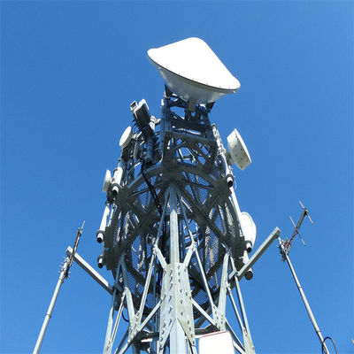 Torre de acero tubular de 3 patas en el techo