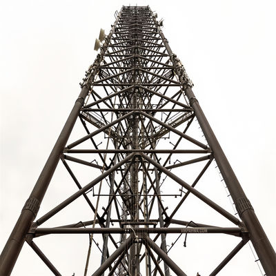 Red de 3 piernas Radio 5G Antenna de alambre de cableado Torre triangular de acero galvanizado