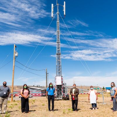 Torre de rejilla telescópica 15-30M Acero galvanizado Camión de comunicación montado Antena 40M/S Resistente al viento