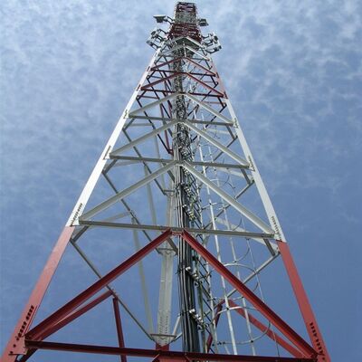 Torre de acero de la ayuda del uno mismo de la comunicación del enrejado de radio del G/M de la telecomunicaciones de 3 patas del ángulo de galvanización