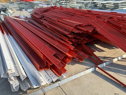 Cuerpo de torre de acero angular de 3 patas, torre triangular con pendiente igual o variable y sección transversal de ángulo de acero para comunicación