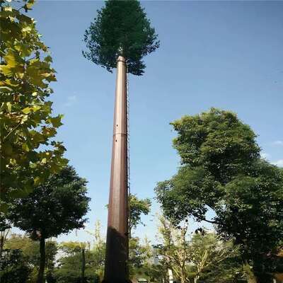 Torre de árboles biónicos con gestión integrada de cables y plataformas ocultas para soportar equipos de microondas de telecomunicaciones y monitoreo ambiental