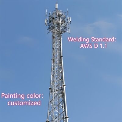 Torre de acero tubular de 3 patas de alta resistencia con tratamiento superficial galvanizado en caliente para una infraestructura de telecomunicaciones duradera