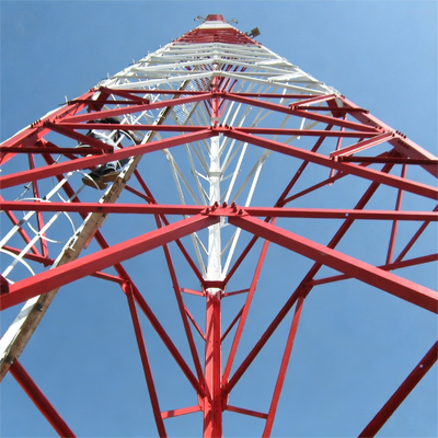 38 52 plazo de ejecución corto de la torre de acero de 3 patas pre montada los 58M del ángulo para la red de área minera
