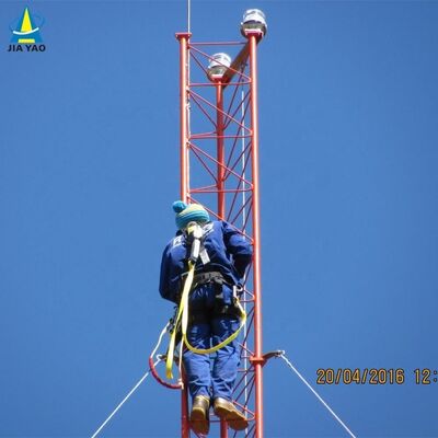 altura galvanizada de la torre del alambre de Guyed de la inmersión caliente de los 32M ultra para la microonda de la gama larga