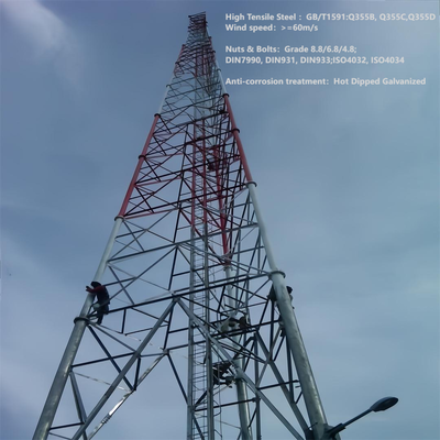 Torre de comunicación de acero de celosía tubular de 3 patas, rentable, 50 m para estación base de señal GSM/LTE con galvanización en caliente Vida útil de 30 años