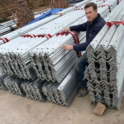 20m-80m Hot Dip Galvanized Q355B 4 Legged Angle Steel Communication Lattice Tower for 5G BTS Station
